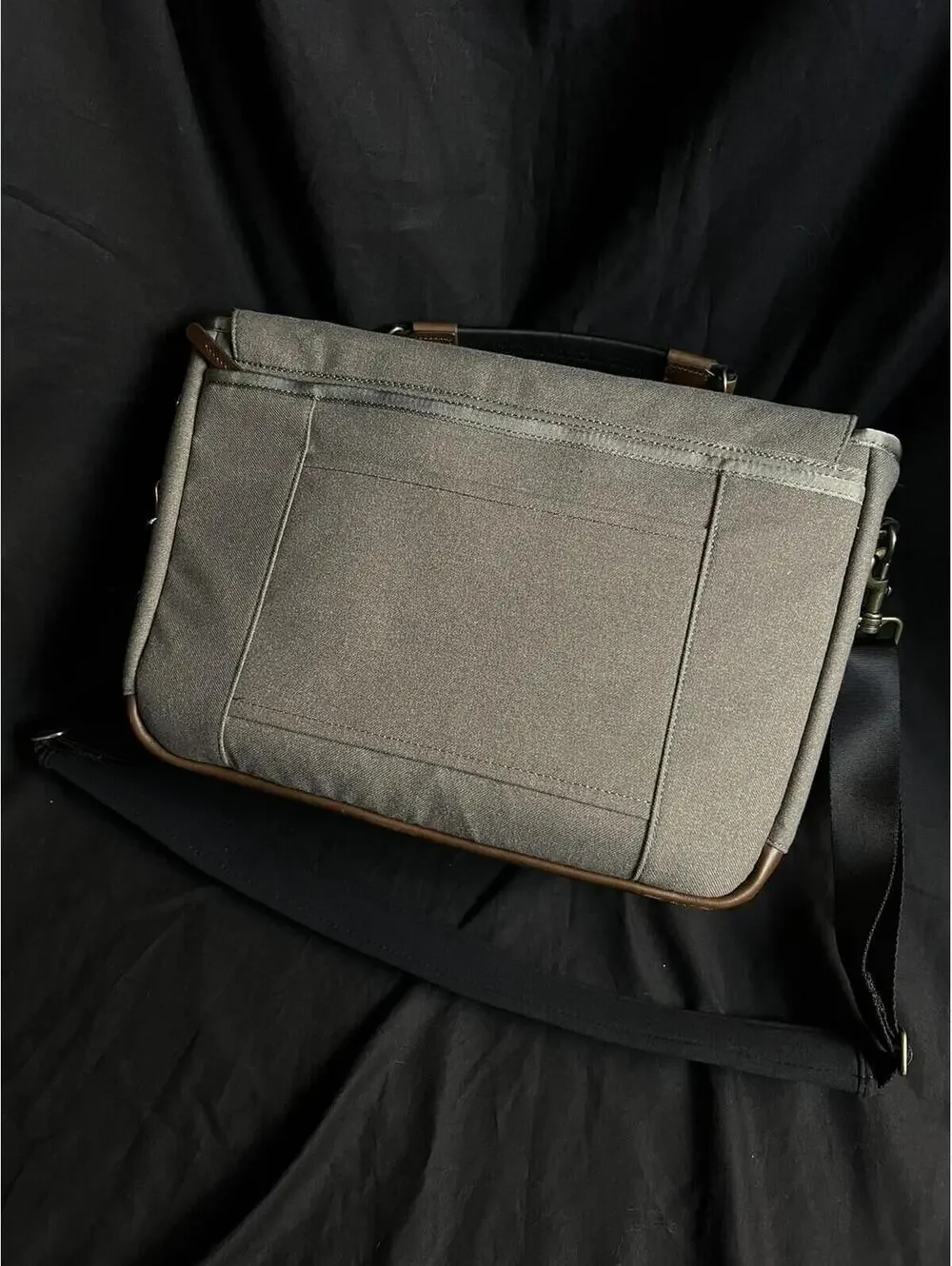 NWT Think Tank Photo Signature 13 Shoulder Bag Dusty Olive Camera Leather